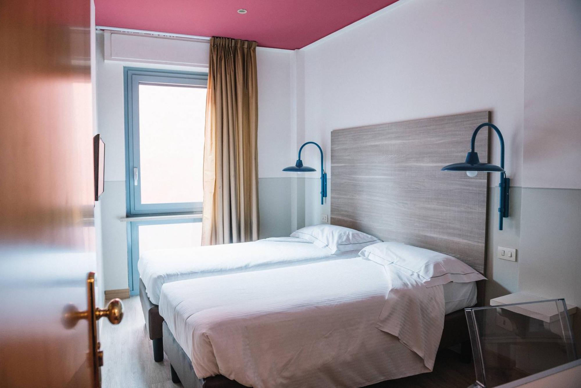 Hotel Torino Parma Esterno foto