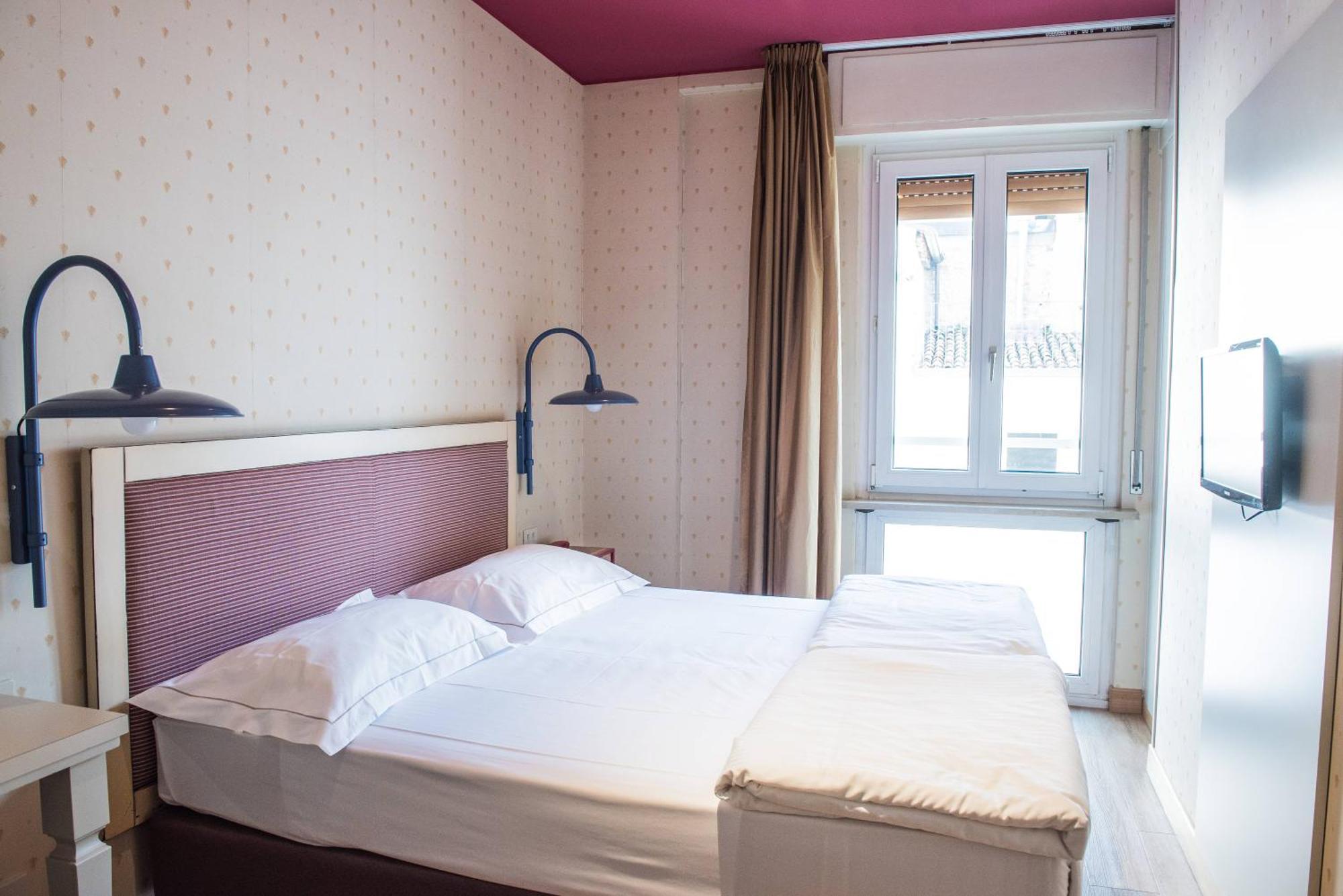Hotel Torino Parma Esterno foto