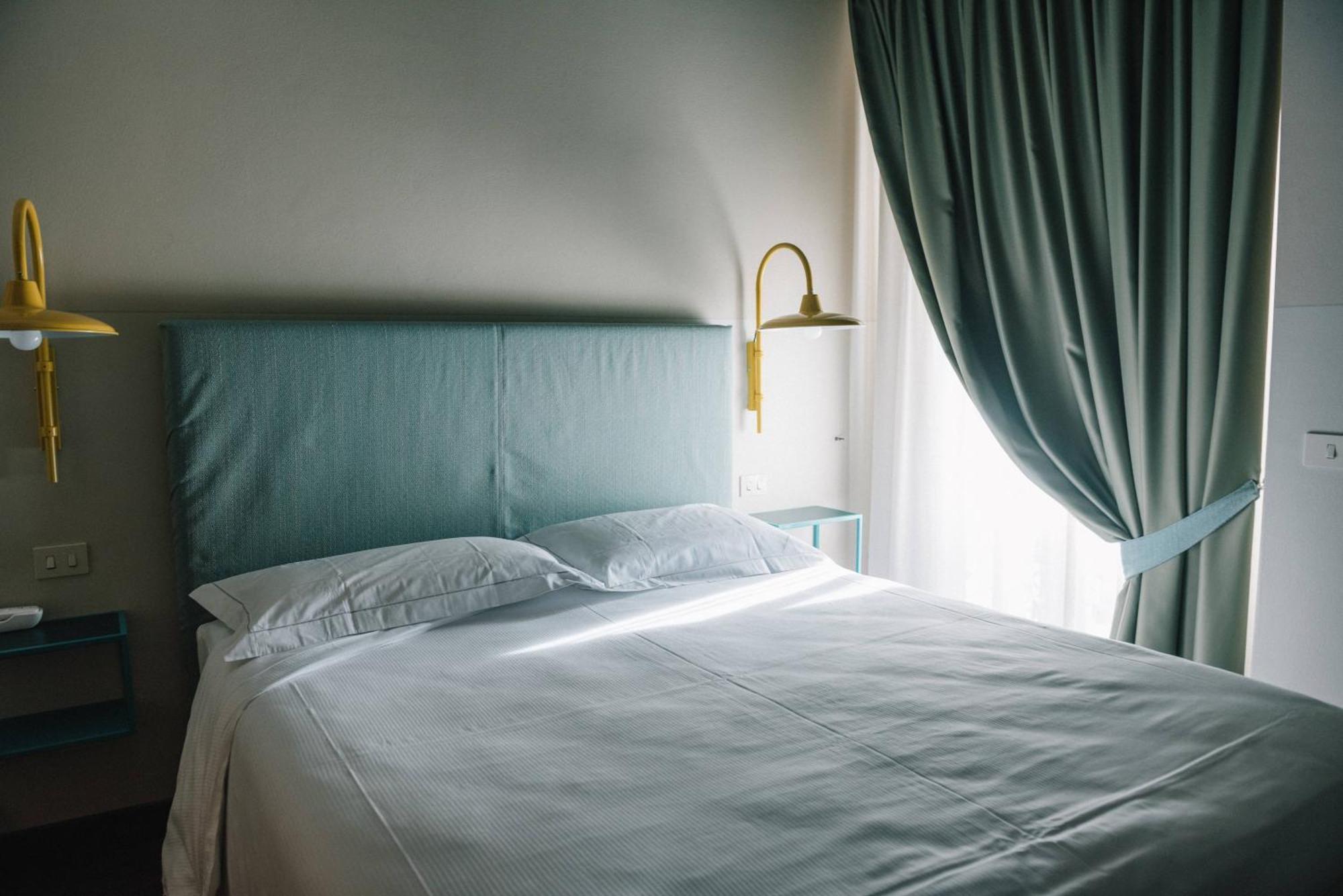 Hotel Torino Parma Esterno foto