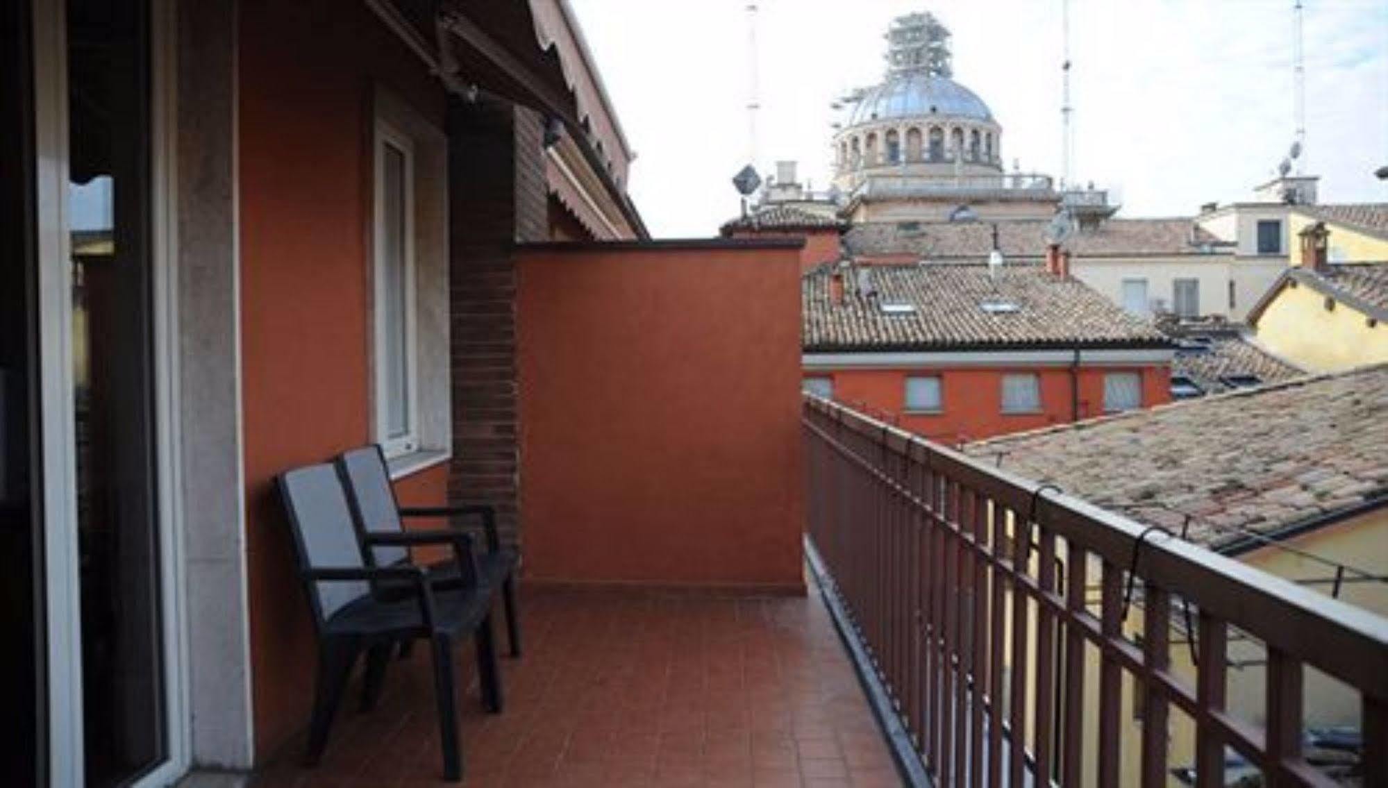 Hotel Torino Parma Esterno foto